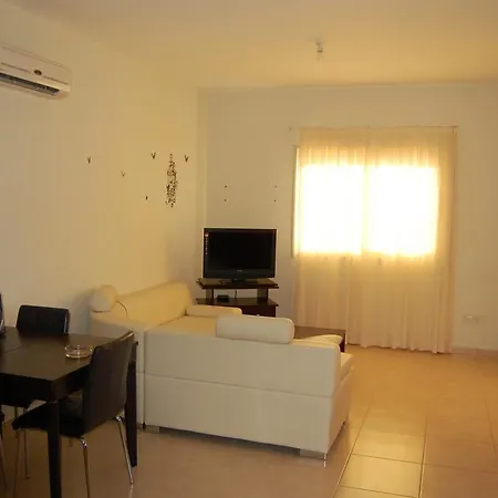 Apartment Ploutarchos